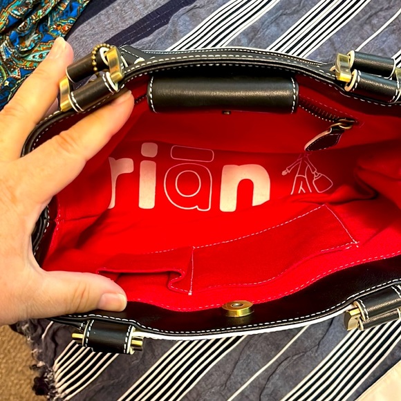 rian Leather handbag, Portland Oregon scene, Excellent condition - Picture 6 of 9